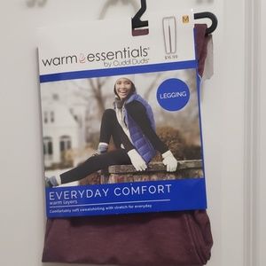 Warm essentials Leggings Size Medium Wine color